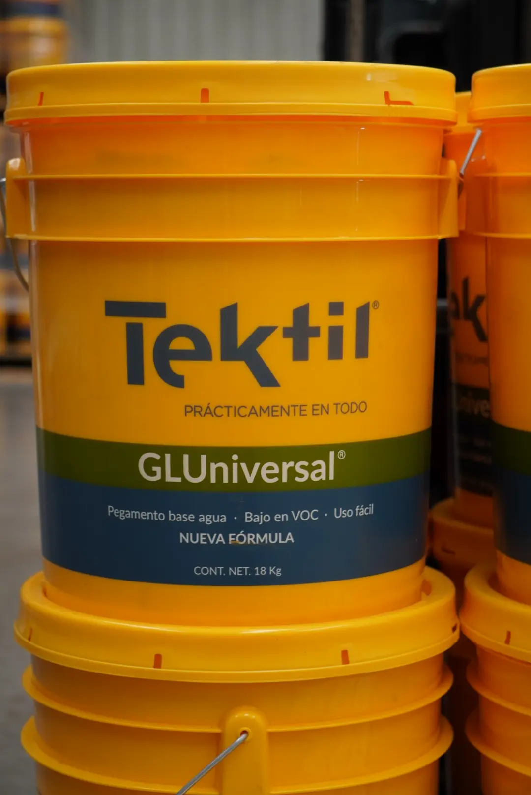 Gluniversal 2